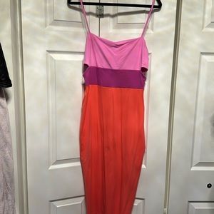 BRAND NEW Susana Monaco 3 color dress SIZE L
